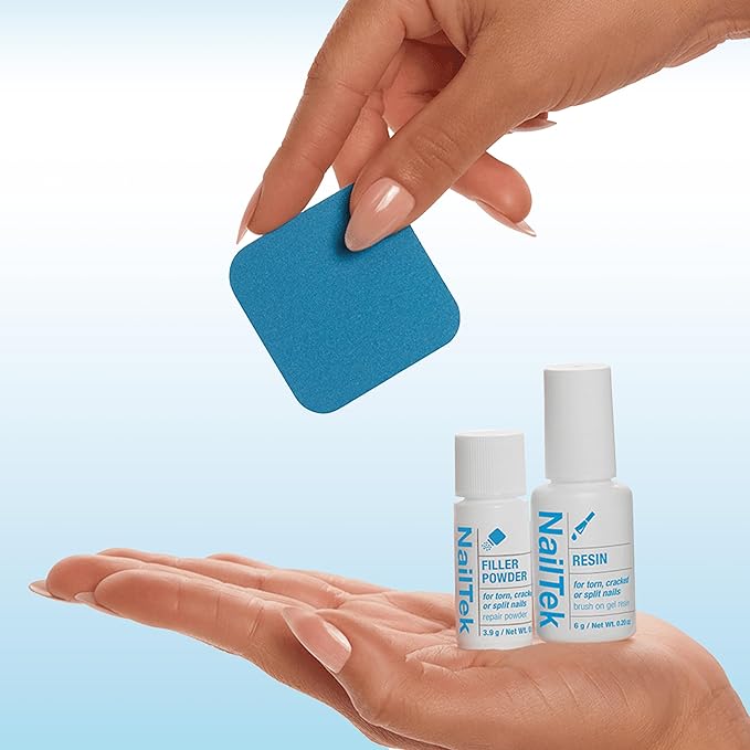 Nail Tek Nail Repair for Damaged Nails – Filler Powder & Resin Kit for Cracked or Split Nails, Strengthener and Growth Recovery, 1 Pack