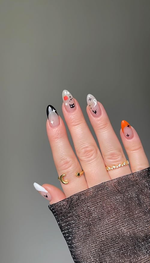 Deco Beauty Spooky Nail Stickers - Lightweight & Easy-to-Apply Nail Art with Cute & Trendy Designs - Durable & Long-Lasting Nail Stickers for Women, Ideal for DIY Manicures