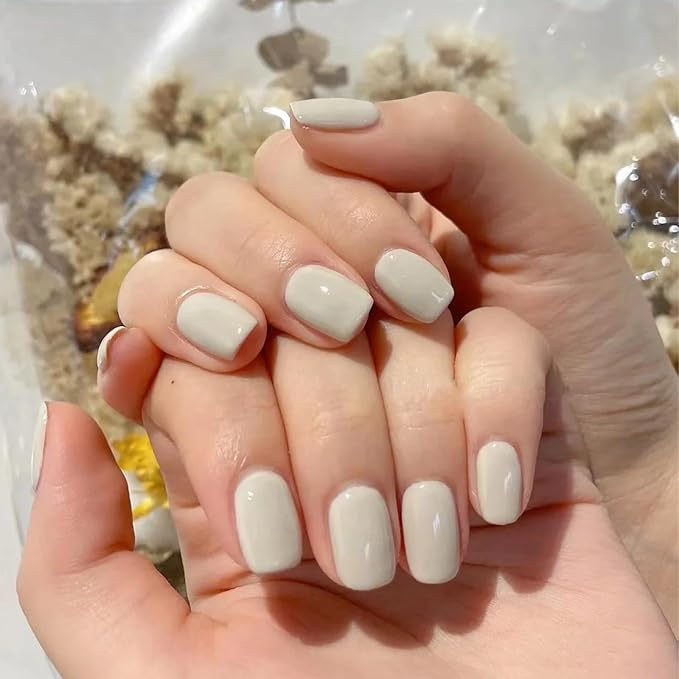 COSMOO Cream White Quick Dry Nail Polish, Vegan Chip-Resistant Long-Lasting Nail Lacquer for Nail Art Varnish, 0.34 fl oz (Cream White)