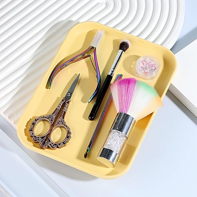 1 Pack Yellow Decorative Serving Tray, Large Manicure Tools Storage Dish, Perfume Jewelry Dinner Placing Plate for Bedroom Kitchen Salon Supplies