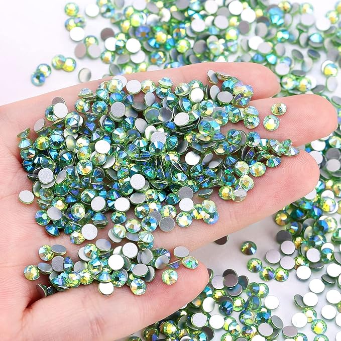 Novani Rhinestones 3000Pcs Flatback Crystal Round Loose Gemstones Glass Rhinestones for Crafts Makeup Nail Art Clothes Shoes DIY Decorations(SS10, 2.7-2.9mm,Light Green AB)