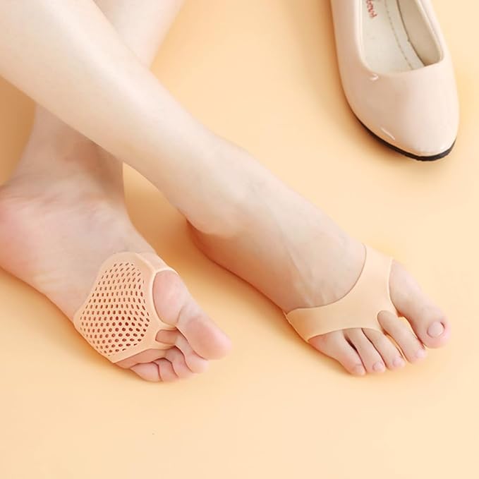 3 Pack Metatarsal Pads for Women and Men, Gel Toe Pads Cushions Forefoot Insoles, Ball of Foot Protect Mortons Neuroma Callus Foot Pain Relief Bunion Silicone Inserts (White, One Size fit All)