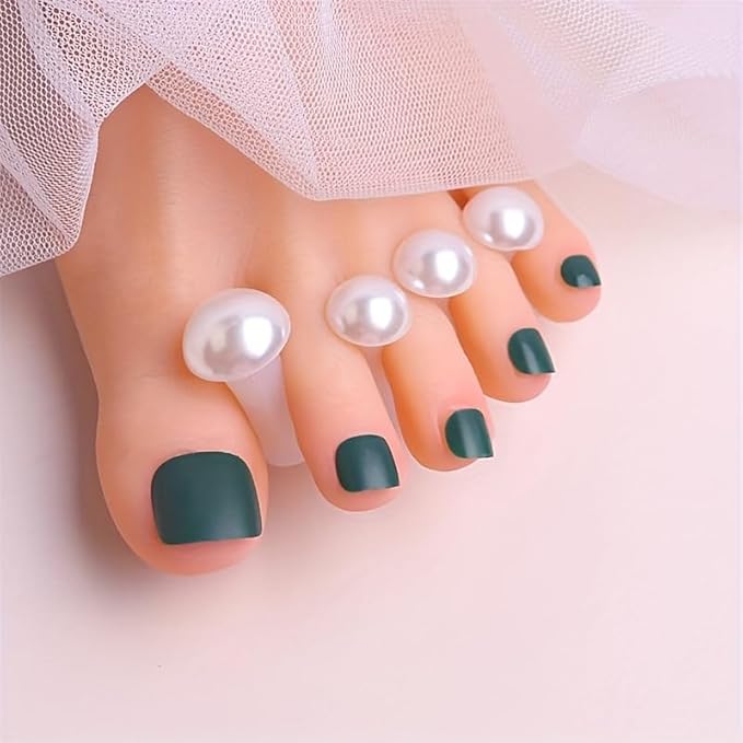 8pcs Pearl Toe Separators Silicone for Pedicure Nail Polish Gel Foot Toe Spacers Pedicures Nail Art Tools (8 White Pearls)