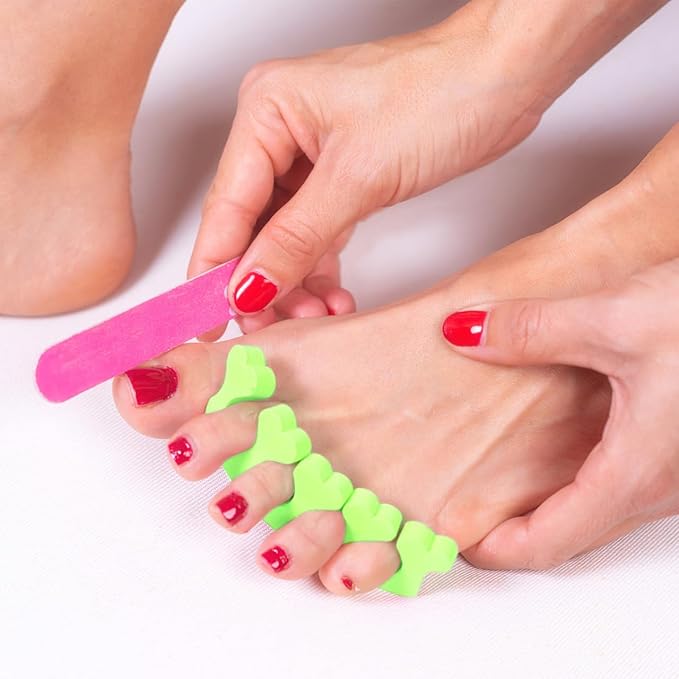 100 Pairs Toe Separators for Pedicure, Pedicure Toe Separators, Pedicure Tools for Feet, Toe Separators for Women, Nail Art Manicure Polish Pedicure DIY Tools, Green
