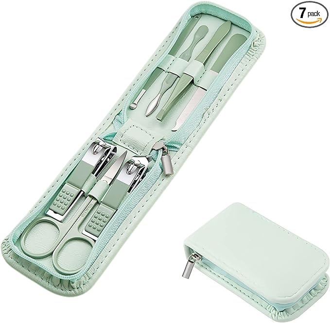 Manicure Set Nail Clippers Pedicure Kit -7 Pieces Stainless Steel Travel Nail Kit, Travel Essentials Purse Essentials Professional Grooming Kits, Manicure Kit with Zipper Portable Pack