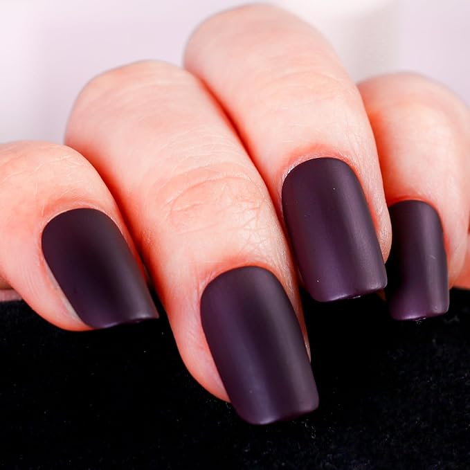Matte Nail Polish Quick Dry Nail Lacquer for Nail Art Varnish, Mist Effect Matte Finish Velvet Nail Polish, 0.35 fl oz (Chocolate-21, 10 ML)