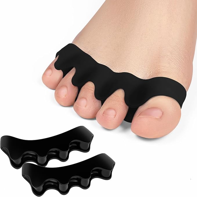 Gel Toe Separators for Toe Alignment - Silicone Toe Spacers for Bunions - Toe Spreaders for Straightening Overlapping Toes - Big Toe Corrector for Women & Men (4 Pairs, Black)