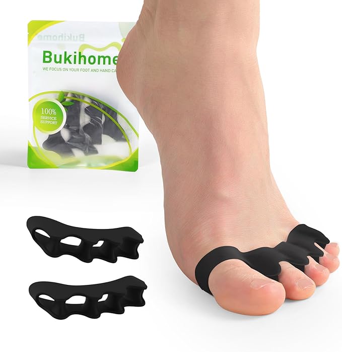 Bukihome Toe Separators, 4 Pair Soft Gel Toe Spacers to Correct Bunions, Claw Toes,Hammer Toes, Foot Pain for Women & Men,Black+S