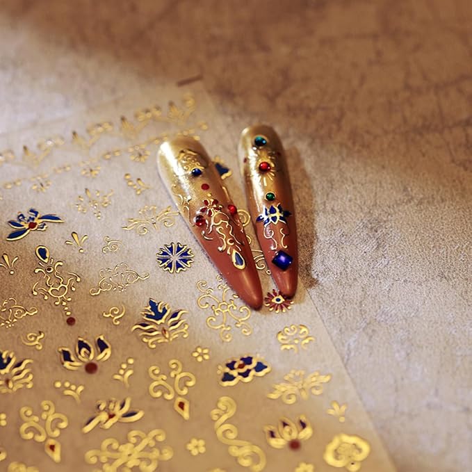 Gold Flower 5D Embossed Retro Nail Stickers - Luxury Lace Self-Adhesive Decals for Nail Art Design - Manicure Decoration Supplies for Women