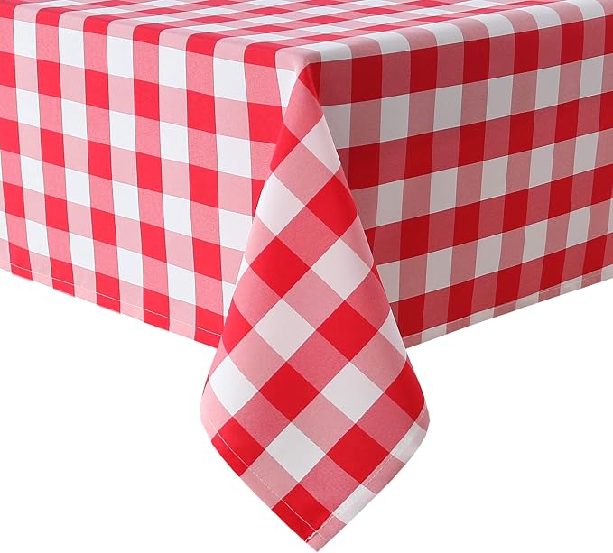 Checkered Rectangle Tablecloth by Hiasan