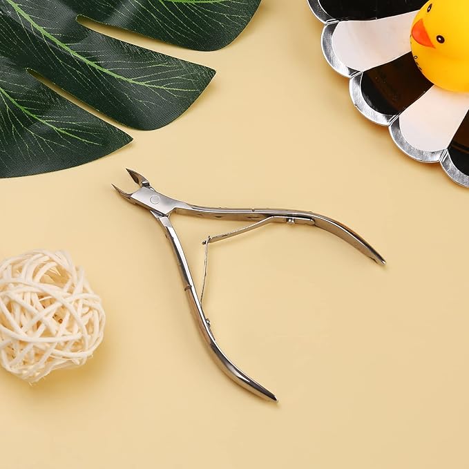 Cuticle Trimmer Cuticle Nippers,Professional Stainless Steel Cuticle Cutter Cuticle Clippers Cuticle Remover,Pedicure Manicure Tools for Fingernails and Toenails(Silver)