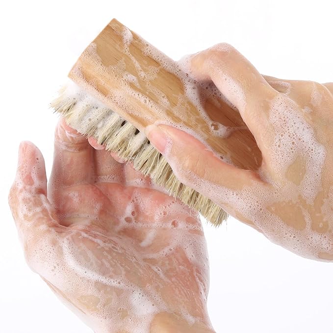 Nail Cleaning Brushes Wood for Fingernails Non-Slip Brush Wooden Nail Brushes 4 Pack