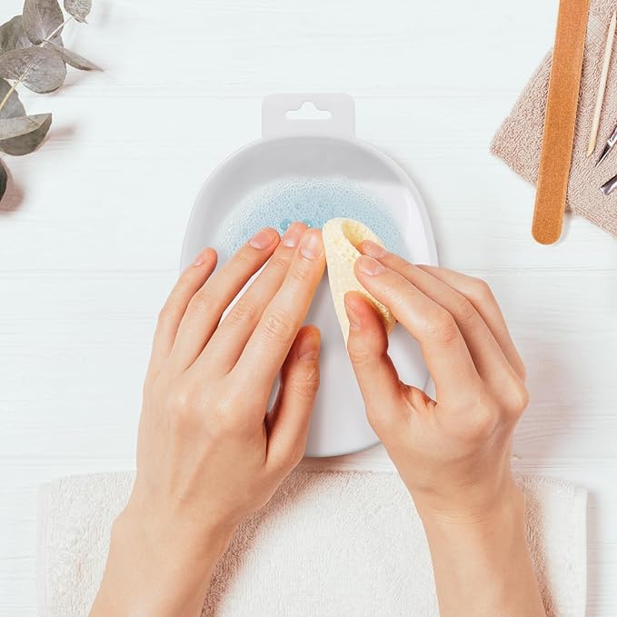 Single-Layer Nail Soaking Bowl for Manicure, Plastic Nail Removal Bowl, Hand Soaker for Cuticle Treatment, White, 6.69 X 4.80 X 1.96 Inches