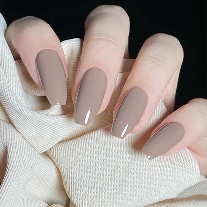 COSMOO Light Coffee Nail Polish, Elegant Quick Dry Nail Lacquer for Nail Art Varnish,0.41 fl oz Fast Drying Polish, Brown