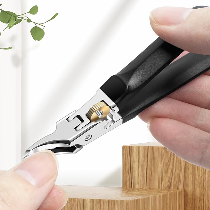 Ingrown Nail Clipper - 2025 Eagle Beak Beveled Wide Jaw Opening Toenails Clipper, Slant Curved Blade Podiatrist Toe Nail Clippers for Women and Men, Black