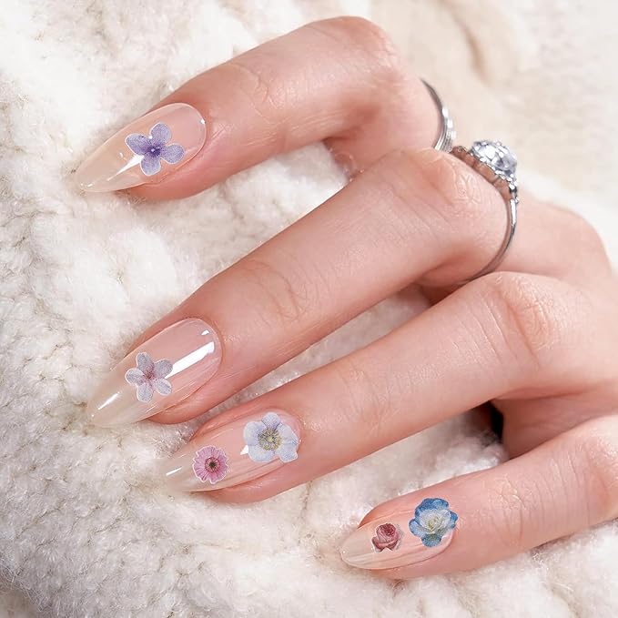 300Pcs 3D Flower Nail Art Charms Sequins Decals Colorful Mixed Flowers Leaves Design Slice Nail Flowers Ultra Wood Pulp Flakes Sequins 4