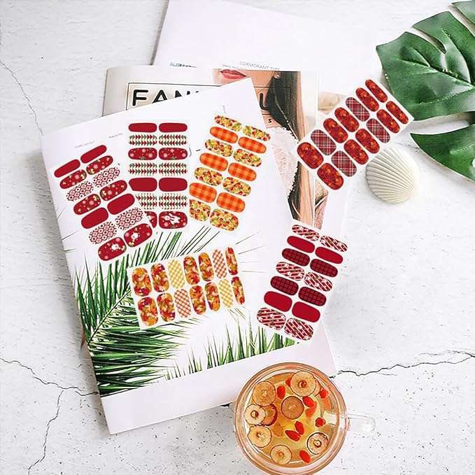 224 Pieces 16 Sheets Women's Nail Wraps Christmas Nail Polish Strips Stickers for Nails Self Adhesive Maple Leaf Fall Nail Wraps Fingernail Stickers with Nail File for Women Girls