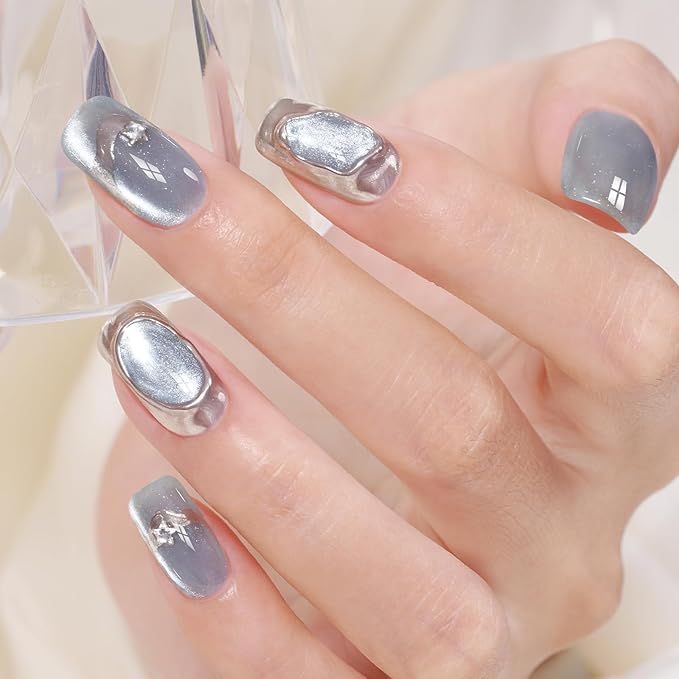 AILLSA Glass Cat Eye Gel Nail Polish, 15ml Gray Glitter Jelly Sheer Gel Polish, Translucent Magnetic Shimmer Sparkle Nail Art U V Salon 0.5 OZ GF32