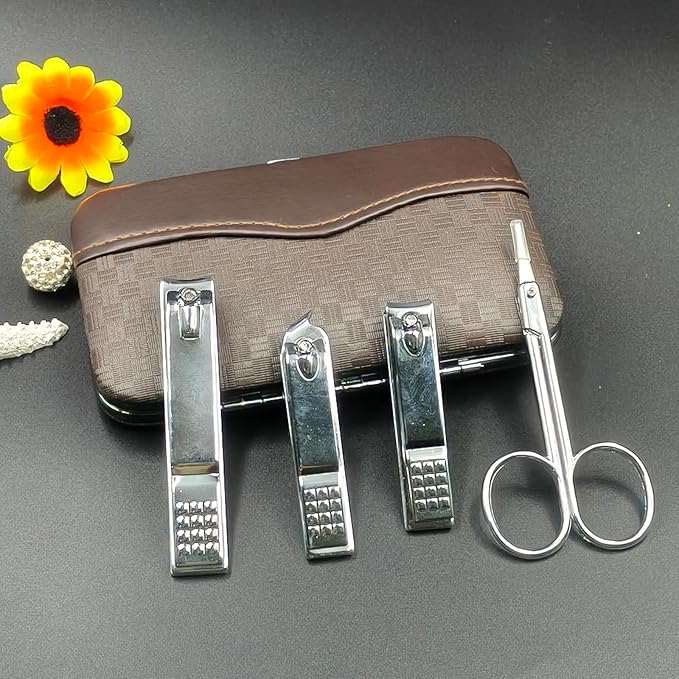 Manicure Set Men Personal Care Tools Accessories Finger and Toe Nail Clippers Kit Professional Manicure Pedicure Kit with Travel Case Nail Grooming Kit for Men Women