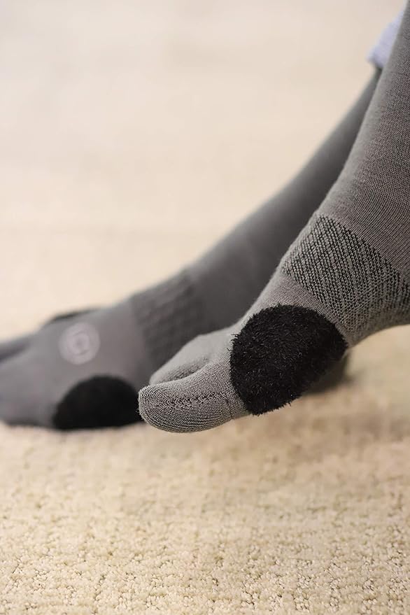 Doctor's Choice Bunion Relief Crew Sock with Split Toe Separator and Soft Cushioning for Hallux Valgus, (White/Black, Medium) Womens Shoe Size: 6-10