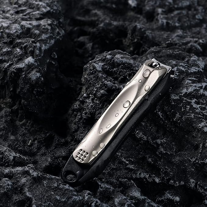 FERYES 3-in-1 Fingernail Clipper with No-Splash Nail Catcher and Metal Storage Box - Toenail Clipper with Nail File for Men & Women - Champagne