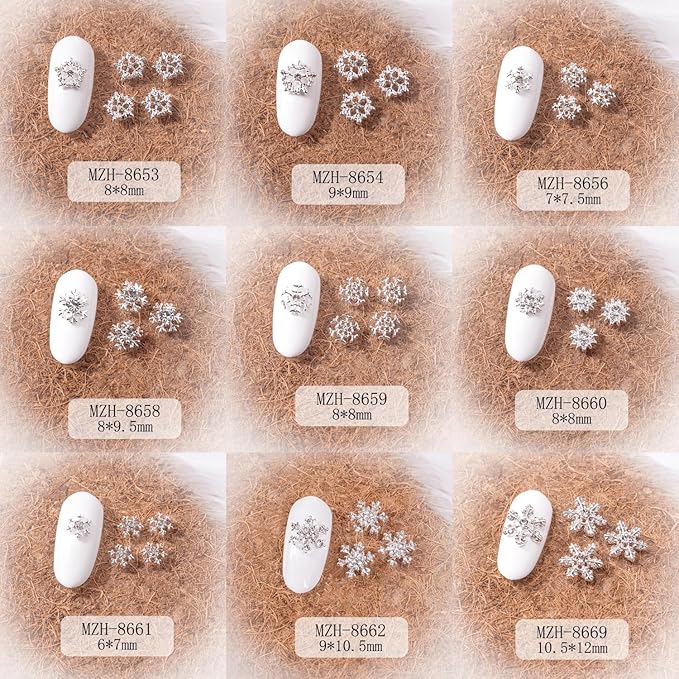 28 Pcs Christmas Nail Art Charms - Gold & Silver Snowflake NailArt Rhinestones & Gems for Acrylic Nails