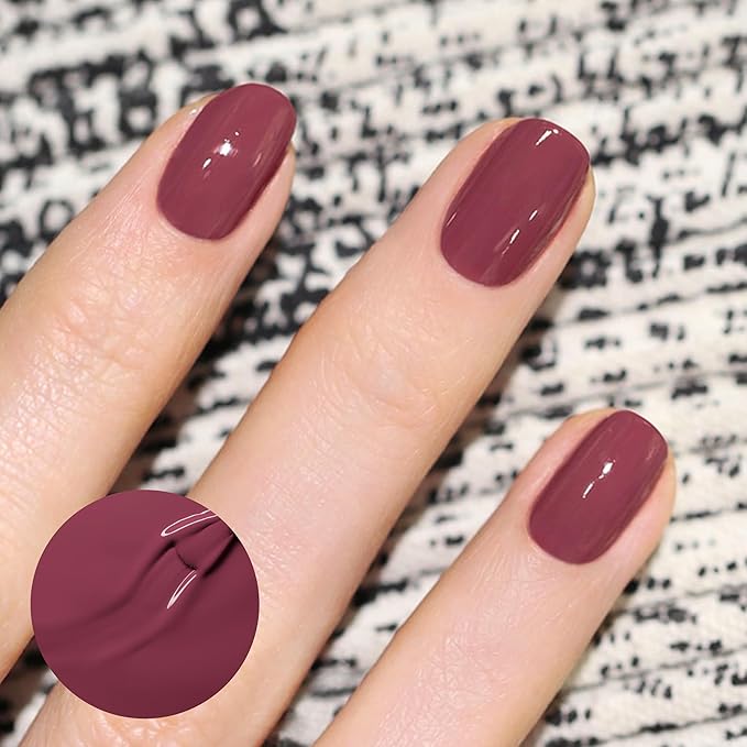 Manucurist • Green Nail Polish Victoria Plum • Natural Classic Nail Polish 9-Free • Vegan and Plant-Based Nail Polish (78%) • Manicure & Nail Care • 0.5 fl oz (VICTORIA PLUM)