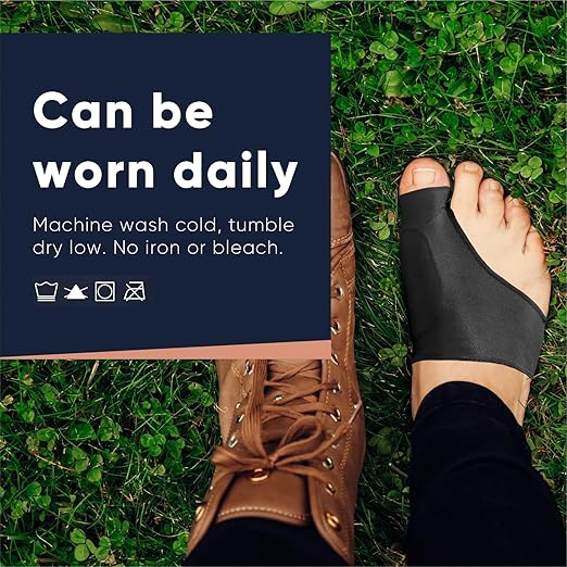 Copper Compression Bunion Corrector Relief Sleeve - Gel Cushion Pads - Orthopedic Brace Big Toe Alignment - Hallux Valgus Relief - Toe Straightener Spacer Fit for Women & Men - 1 Pair