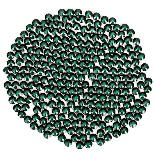 Novani Rhinestones 3000Pcs Flatback Crystal Round Loose Gemstones Glass Rhinestones for Crafts Makeup Nail Art Clothes Shoes DIY Decorations(SS6, 1.9-2.0mm,Emerald)
