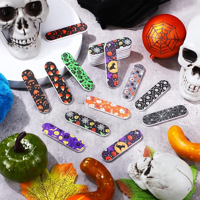 Lasnten 200 Pcs Halloween Gifts Bulk Mini Nail Files for Women Bat Spider Skull Double Sided Emery Board Nail File for Natural Nails Pumpkin Manicure Tools for Halloween Party Favor
