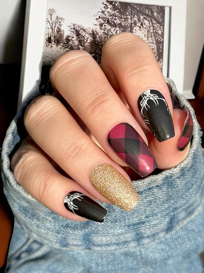 | 20 Exquisite Gel Nail Polish Strips w/Application Accessories - No UV/LED Lamp Required (Holiday | Bucks, Plaid, & Gold Glitter)