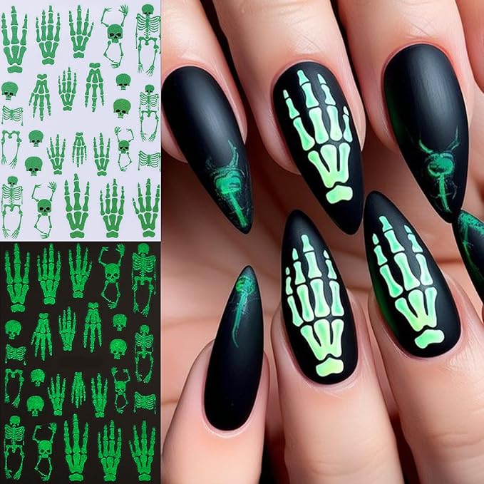 Halloween Luminous Ghost Nail Sticker Luminous Sticker 3D self-Adhesive Horror Skull Spider Web Spider Pattern Design Ladies Girl DIY Halloween Nail Decoration 4 Pictures