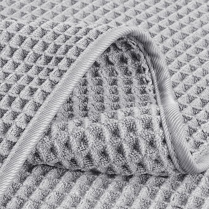 POLYTE Microfiber Lint Free Washcloth Face Towel, 13 x 13 in, 4 Pack (Waffle Weave)