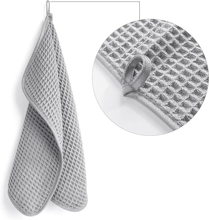 POLYTE Microfiber Lint Free Washcloth Face Towel, 13 x 13 in, 4 Pack (Waffle Weave)