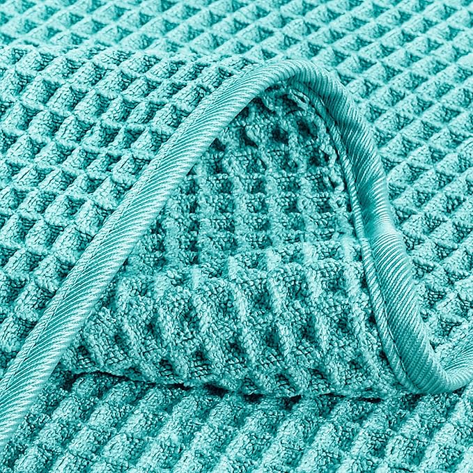 POLYTE Microfiber Lint Free Washcloth Face Towel, 13 x 13 in, 4 Pack (Waffle Weave)