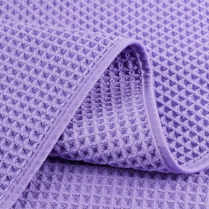 POLYTE Microfiber Lint Free Washcloth Face Towel, 13 x 13 in, 4 Pack (Waffle Weave)